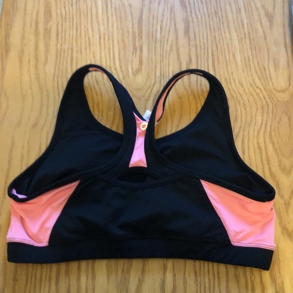 Gap Fit workout tops - Picture 13 of 13